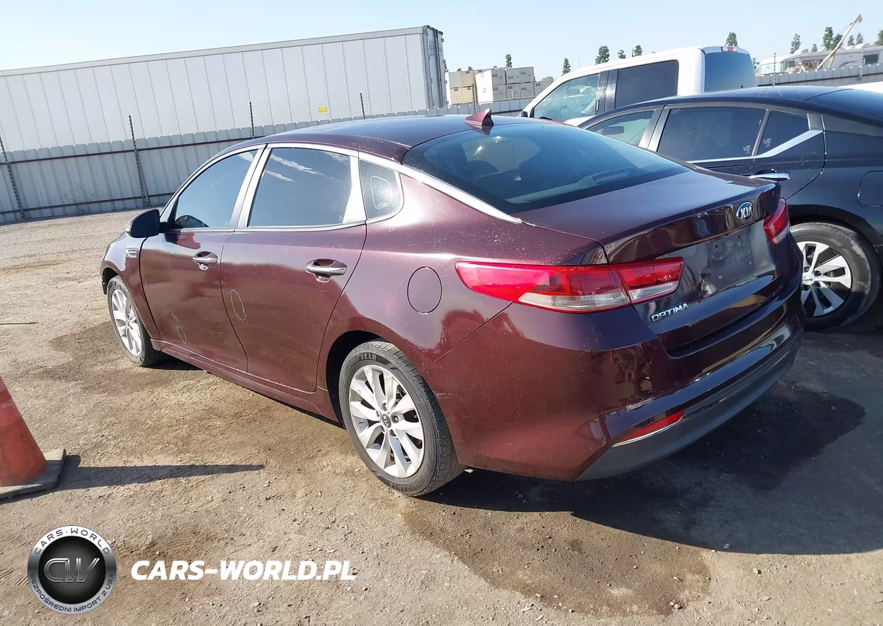 2017 Kia Optima Lx VIN:5XXGT4L36HG167069 - 3
