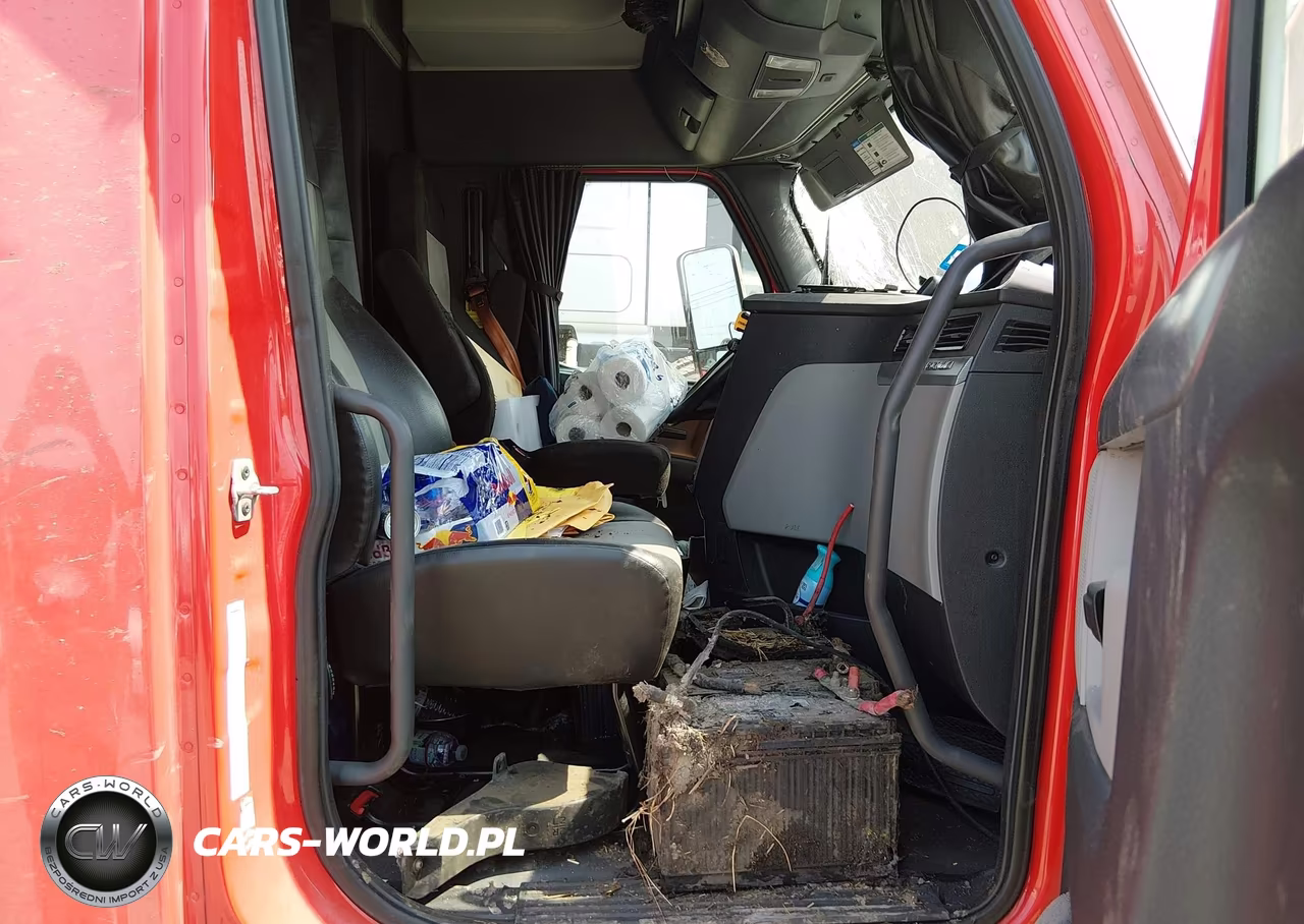 2019 Freightliner New Cascadia 126 VIN:3AKJHHDR6KSKG4581 - 7
