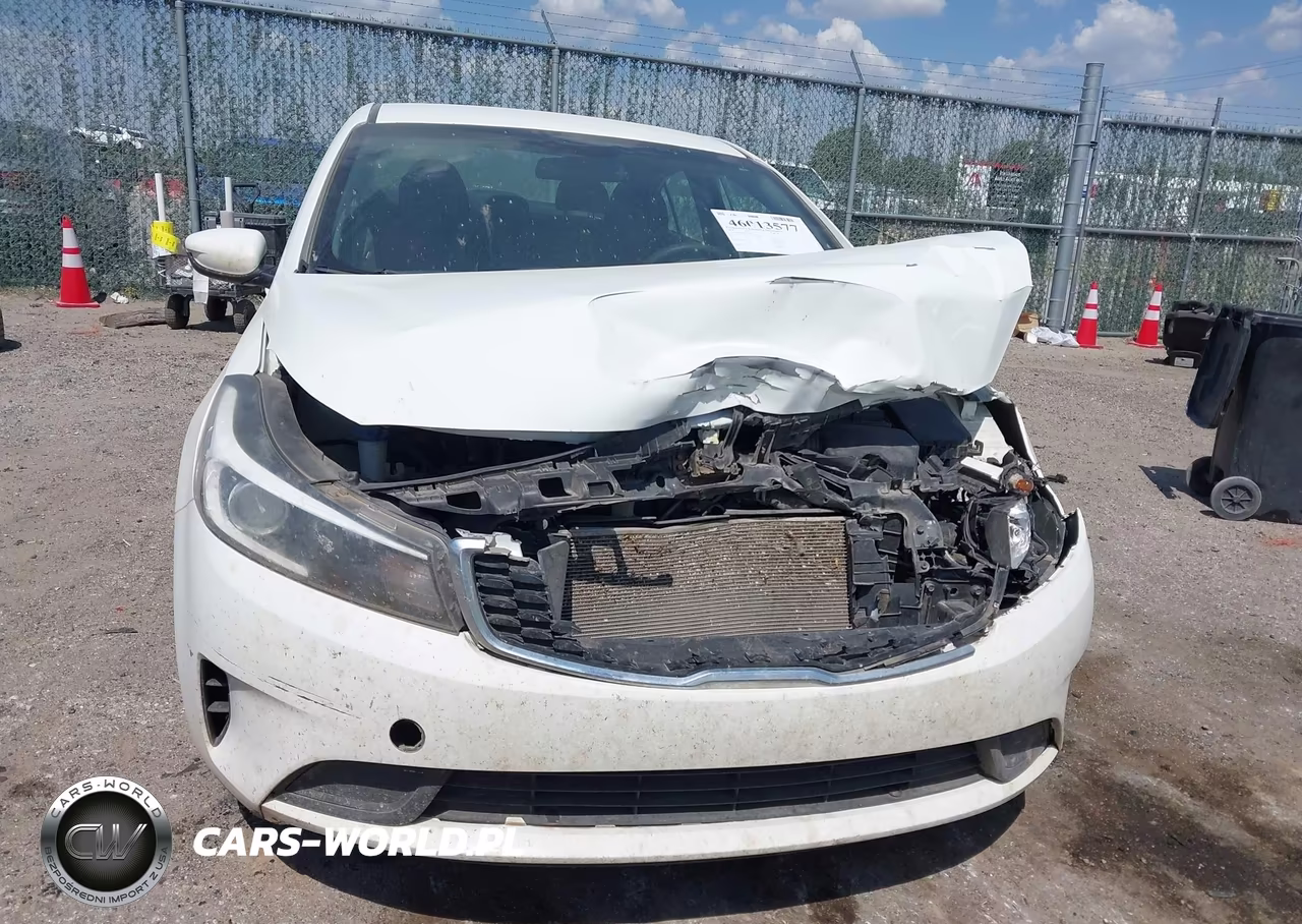 2018 Kia Forte Lx VIN:3KPFK4A77JE273503 - 13