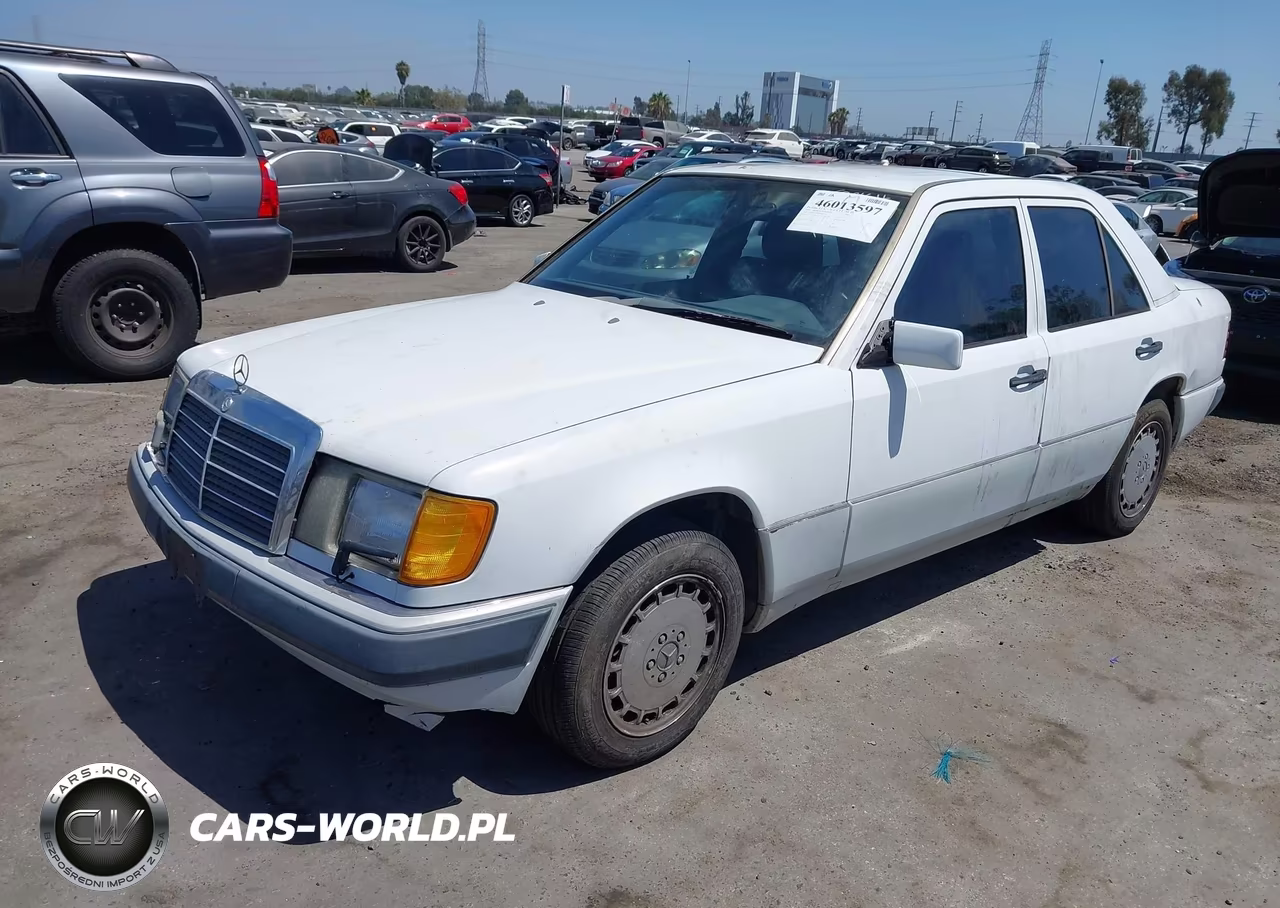 1991 Mercedes-Benz 300 E VIN:WDBEA30D7MB359359 - 2