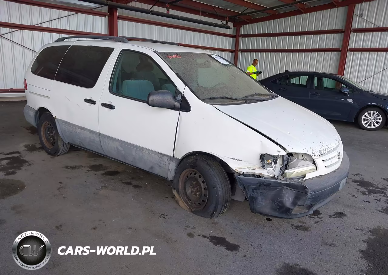 2001 Toyota Sienna Le