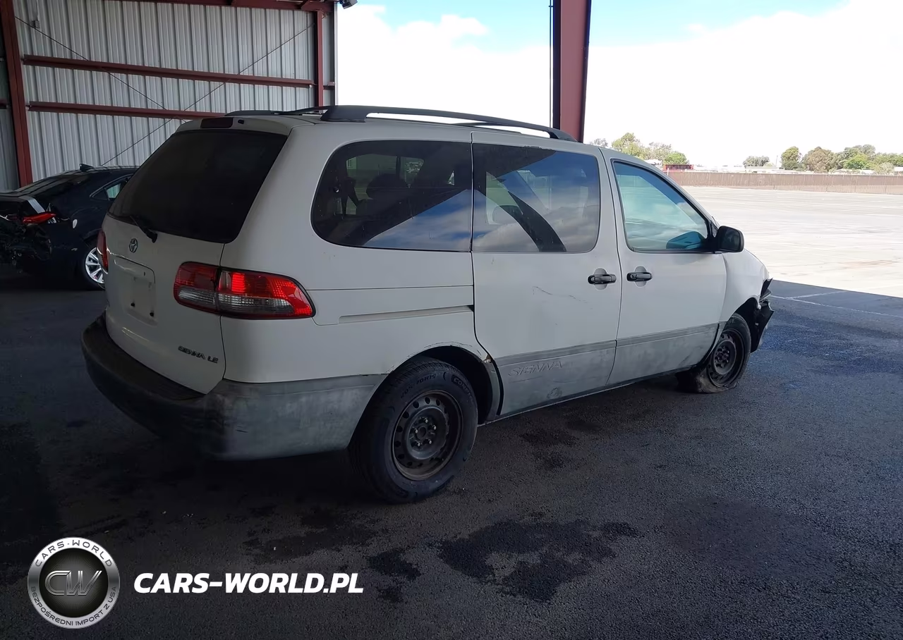 2001 Toyota Sienna Le VIN:4T3ZF13C91U387162 - 4