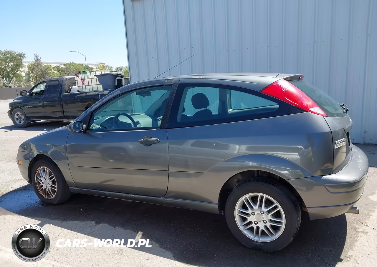 2006 Ford Focus Zx3 VIN:1FAFP31N96W205667 - 14