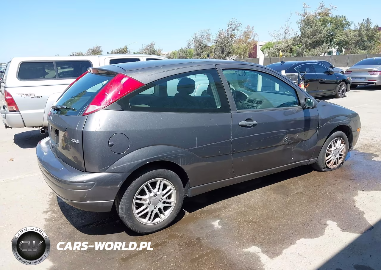 2006 Ford Focus Zx3 VIN:1FAFP31N96W205667 - 4