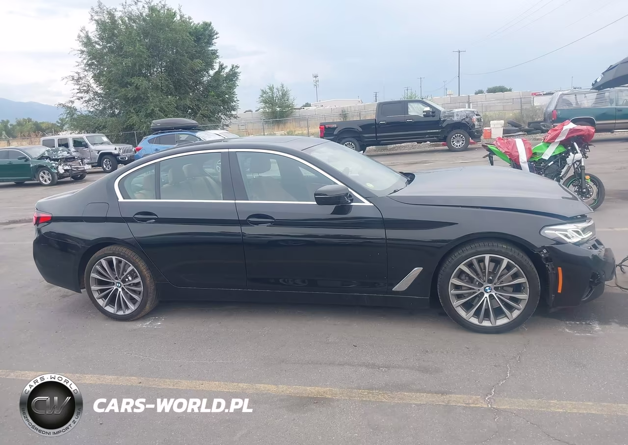 2021 BMW 530I xDrive VIN:WBA13BJ0XMWW88417 - 13