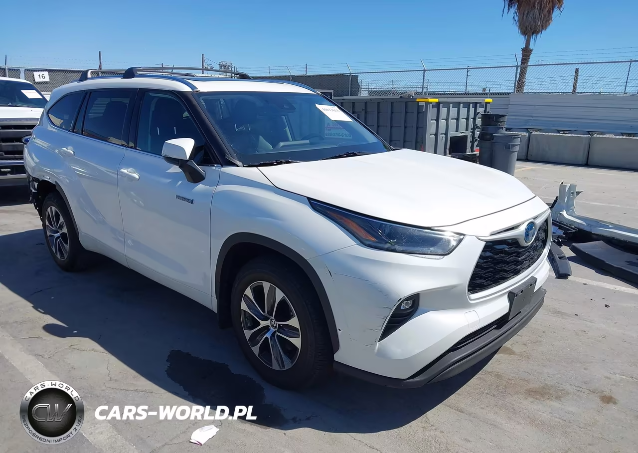 2021 Toyota Highlander Hybrid Xle