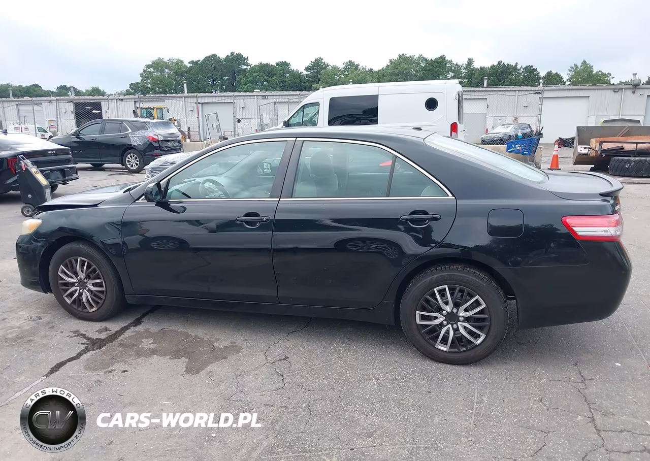2010 Toyota Camry Le VIN:4T1BF3EKXAU035119 - 14