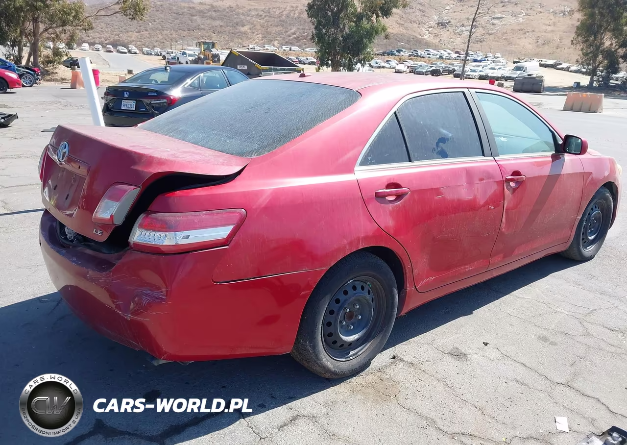 2010 Toyota Camry Le VIN:4T4BF3EK6AR024611 - 4