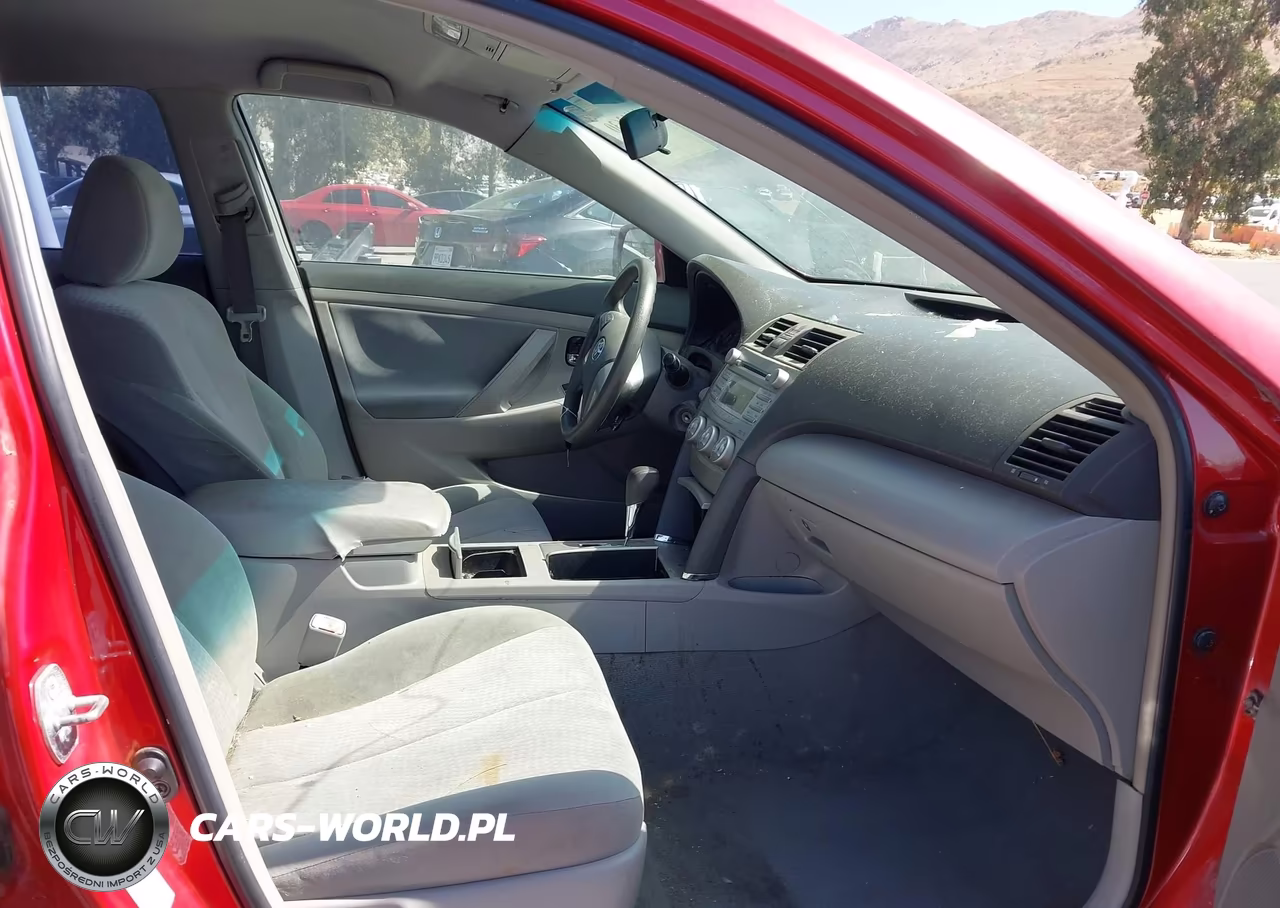 2010 Toyota Camry Le VIN:4T4BF3EK6AR024611 - 5