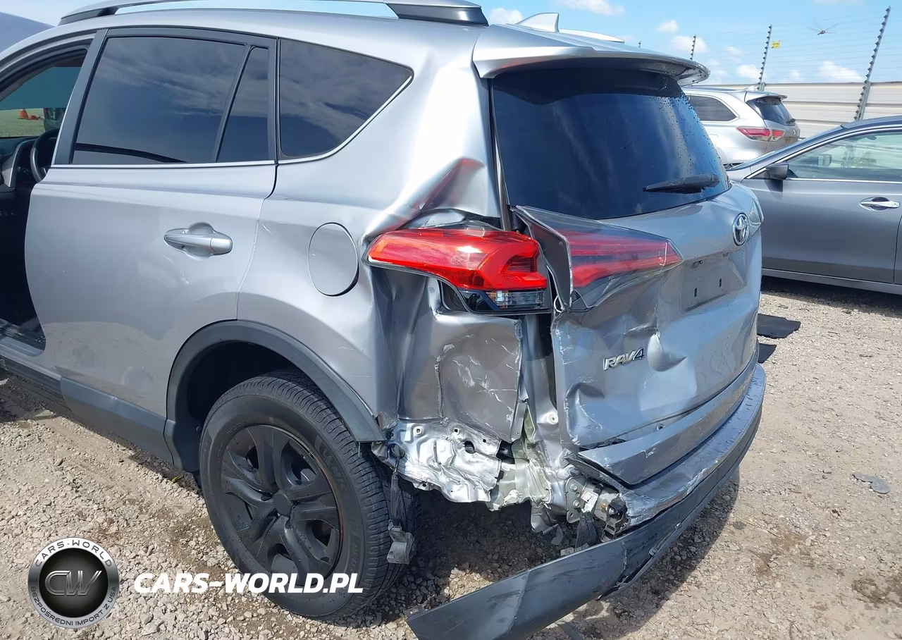 2017 Toyota Rav4 Le VIN:2T3ZFREV9HW361569 - 6