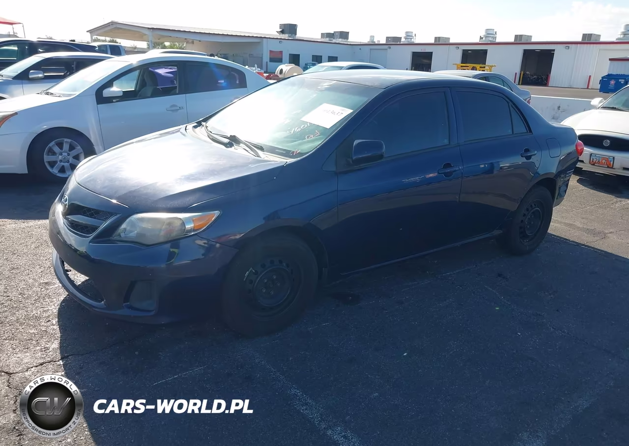 2013 Toyota Corolla L VIN:5YFBU4EE2DP211060 - 2