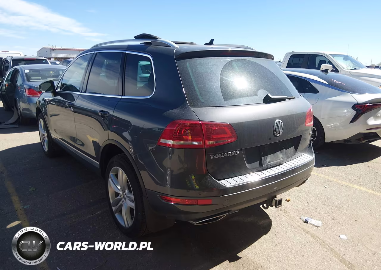 2014 Volkswagen Touareg Tdi Executive VIN:WVGEP9BP0ED014623 - 3