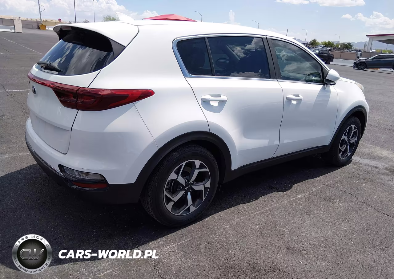 2020 Kia Sportage Lx VIN:KNDPM3AC6L7759924 - 4