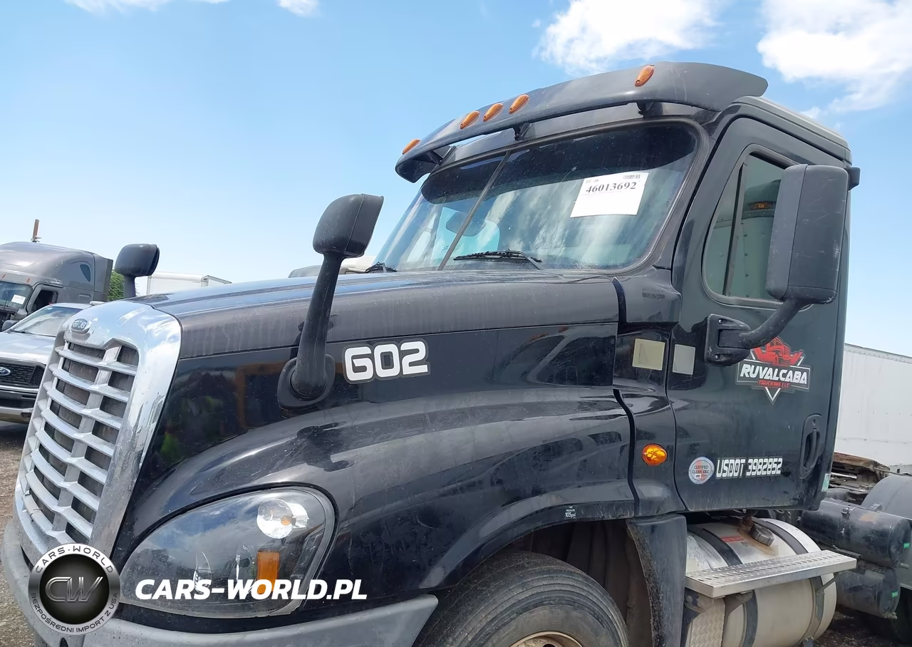 2017 Freightliner Cascadia 125 VIN:3AKJGEDV1HDHW0276 - 14
