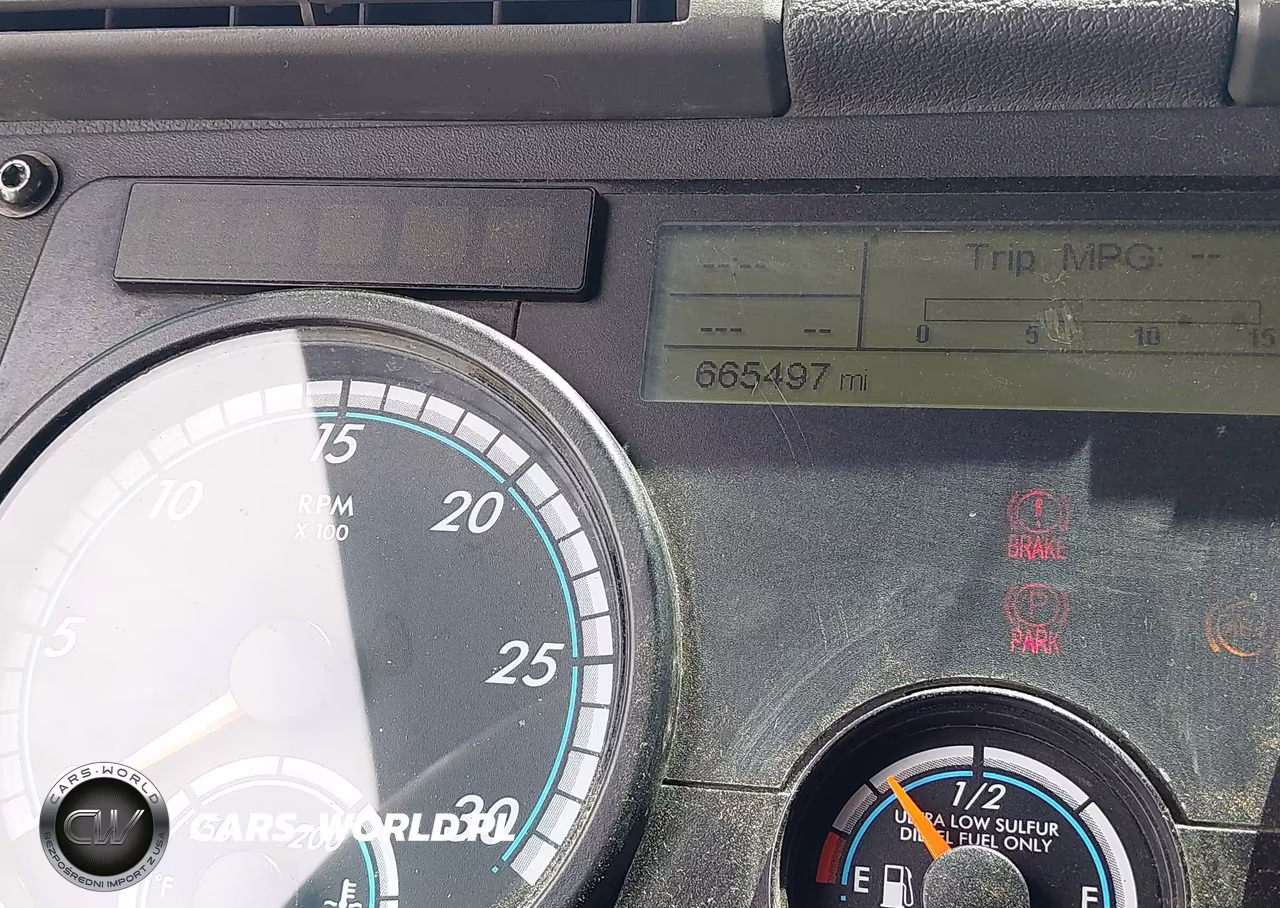 2017 Freightliner Cascadia 125 VIN:3AKJGEDV1HDHW0276 - 5