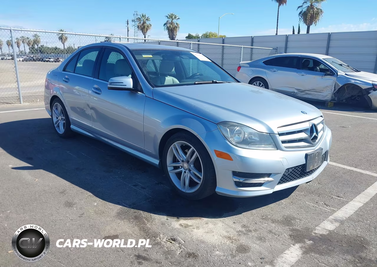 2013 Mercedes-Benz C 250 Sport