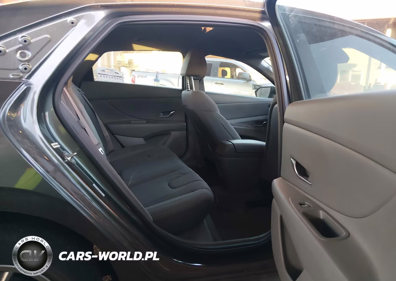 2024 Hyundai Elantra Se VIN:KMHLL4DG2RU798392 - 8