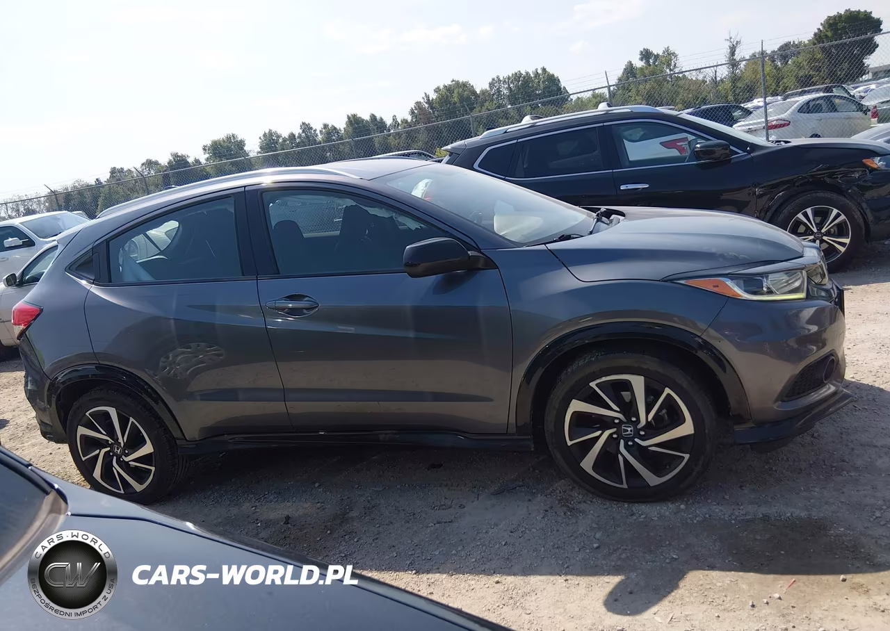 2019 Honda Hr-V Sport VIN:3CZRU6H15KG714145 - 13