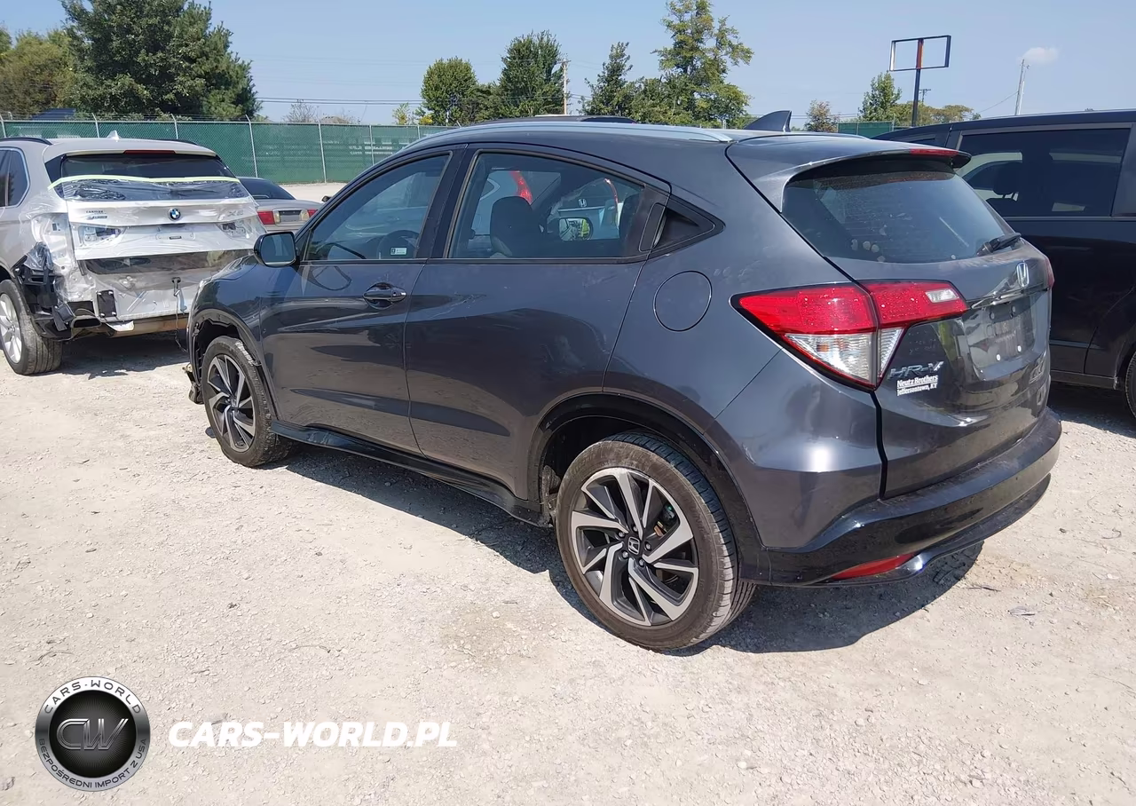 2019 Honda Hr-V Sport VIN:3CZRU6H15KG714145 - 3
