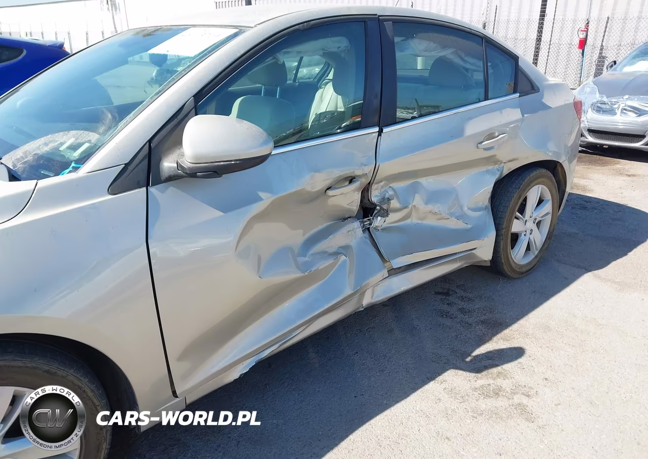 2014 Chevrolet Cruze Diesel VIN:1G1P75SZ5E7286082 - 12