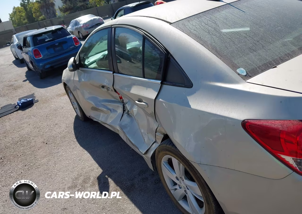 2014 Chevrolet Cruze Diesel VIN:1G1P75SZ5E7286082 - 13