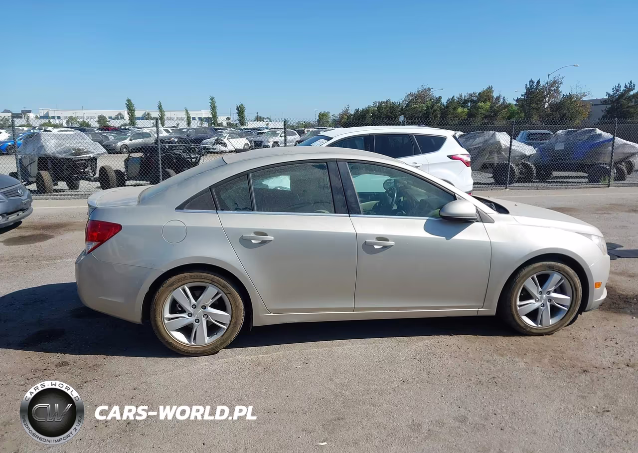 2014 Chevrolet Cruze Diesel VIN:1G1P75SZ5E7286082 - 16