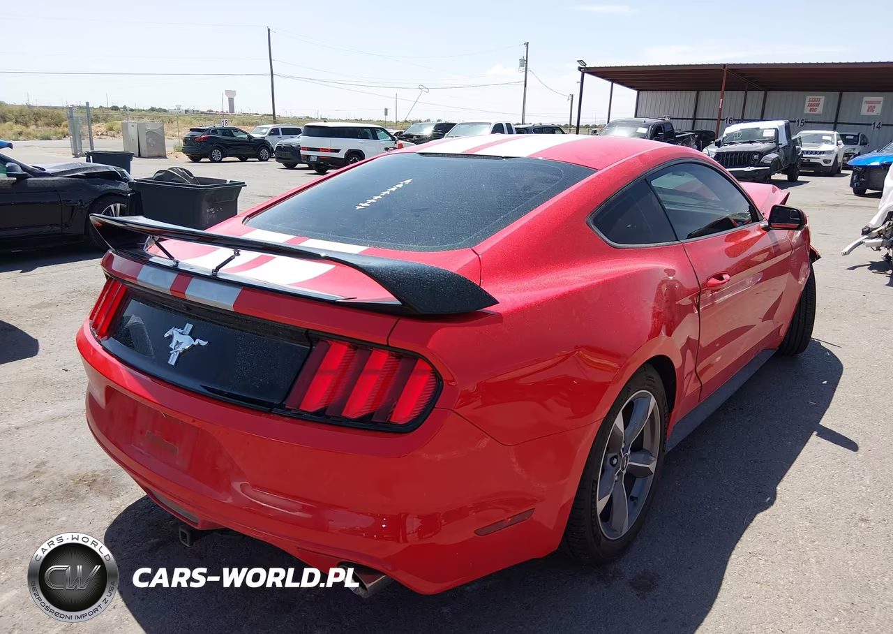 2016 Ford Mustang V6 VIN:1FA6P8AM6G5262131 - 4