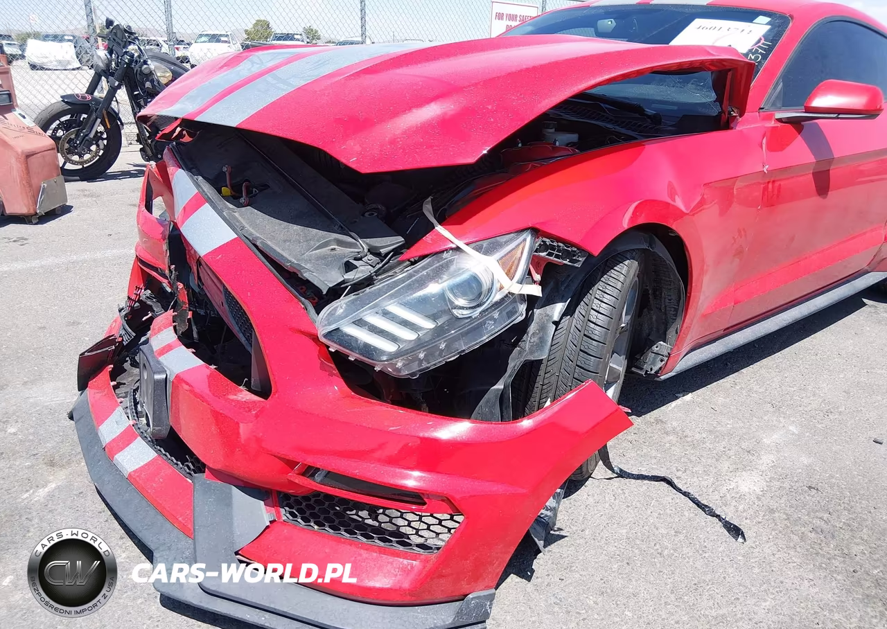 2016 Ford Mustang V6 VIN:1FA6P8AM6G5262131 - 6