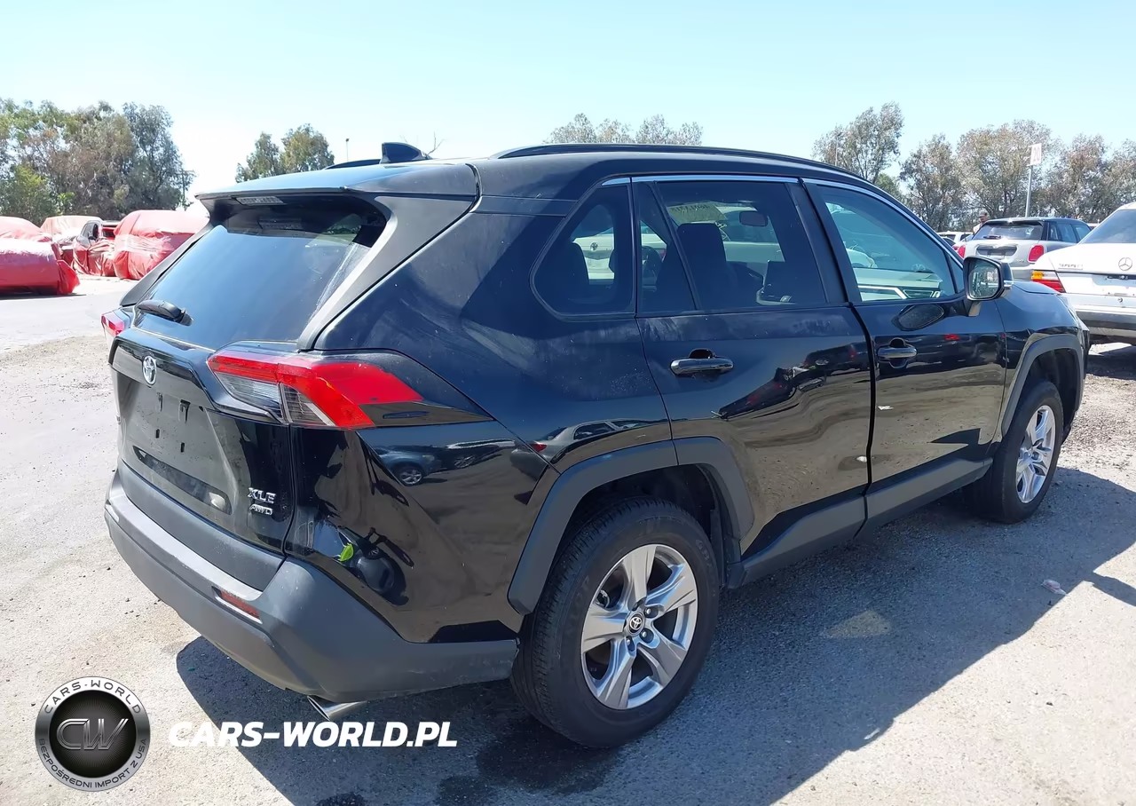 2025 Toyota Rav4 Xle VIN:2T3P1RFV6SC494187 - 4