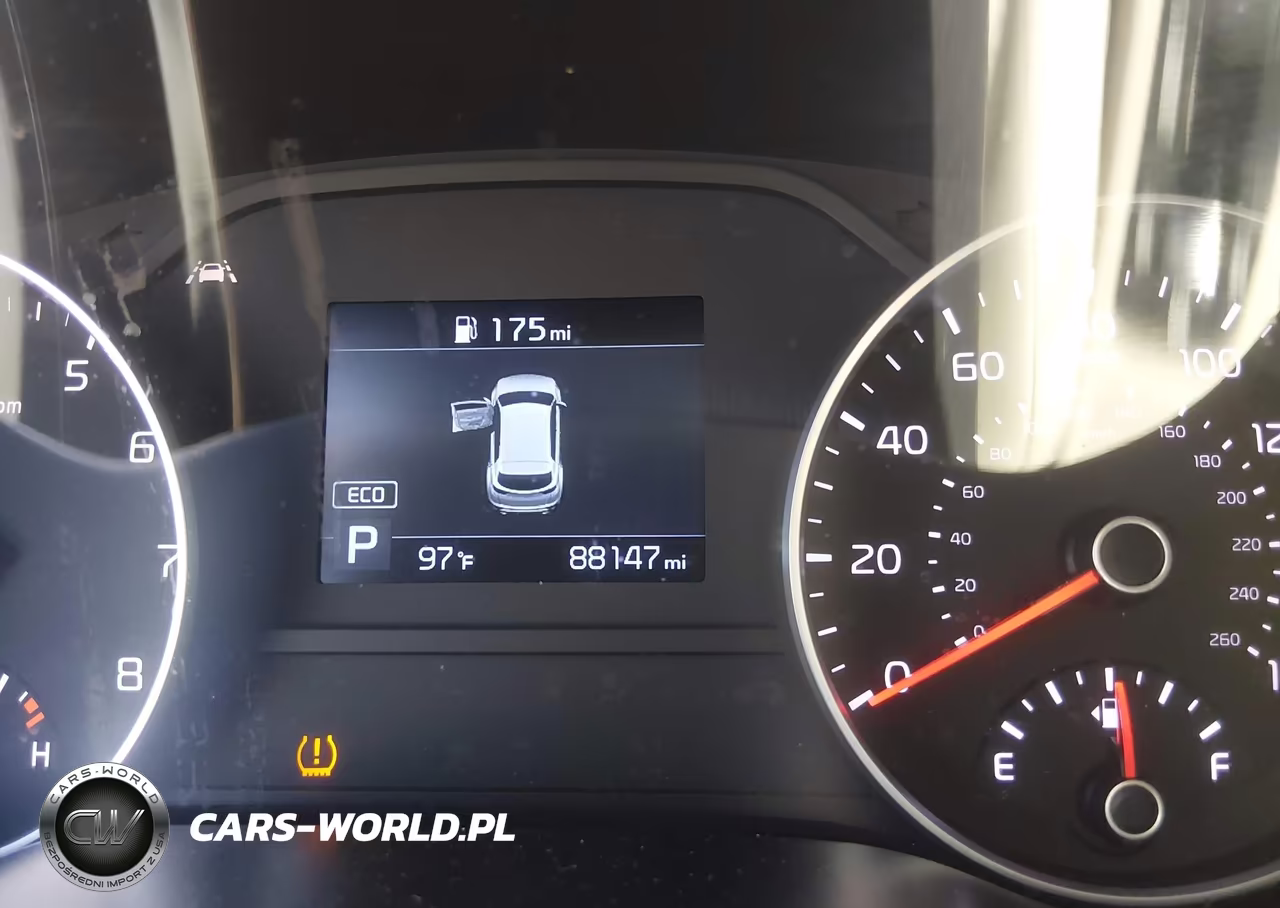 2020 Kia Sportage S VIN:KNDP63AC0L7823935 - 16