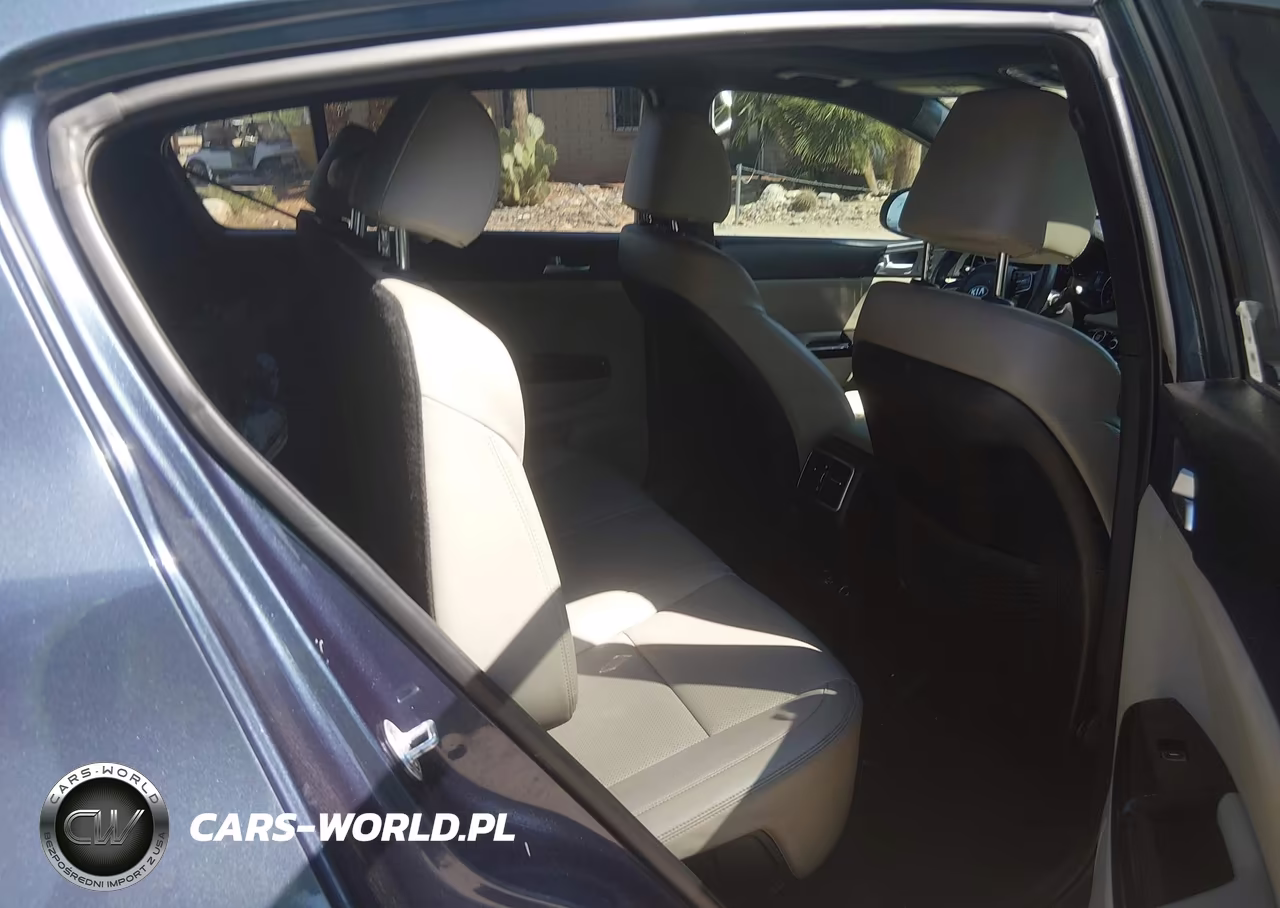 2020 Kia Sportage S VIN:KNDP63AC0L7823935 - 8