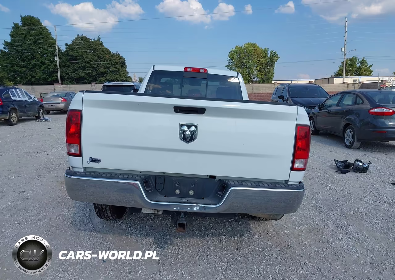 2020 Ram 1500 Classic Tradesman 4X2 8' Box VIN:3C6JR6DT7LG140166 - 17