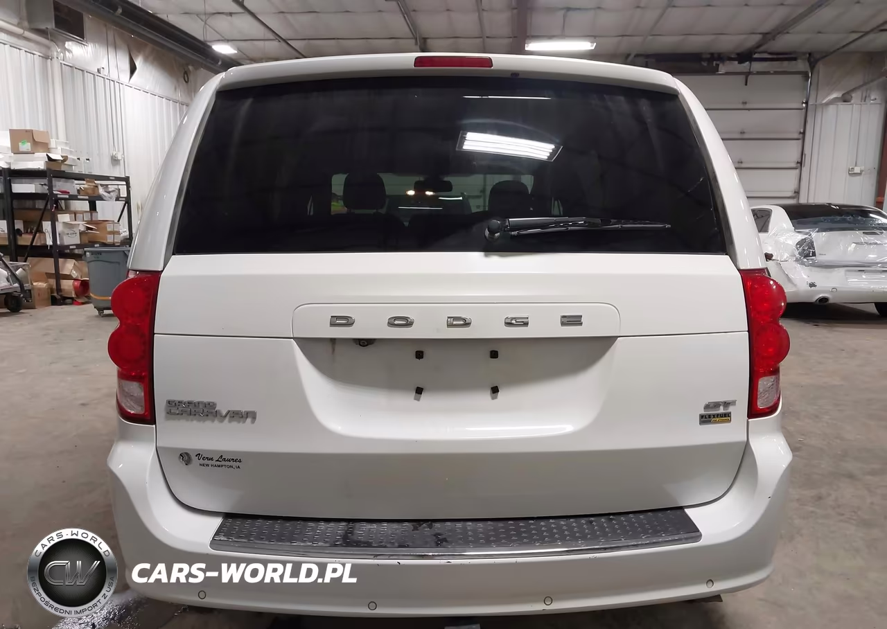 2019 Dodge Grand Caravan Gt VIN:2C4RDGEG5KR739027 - 17