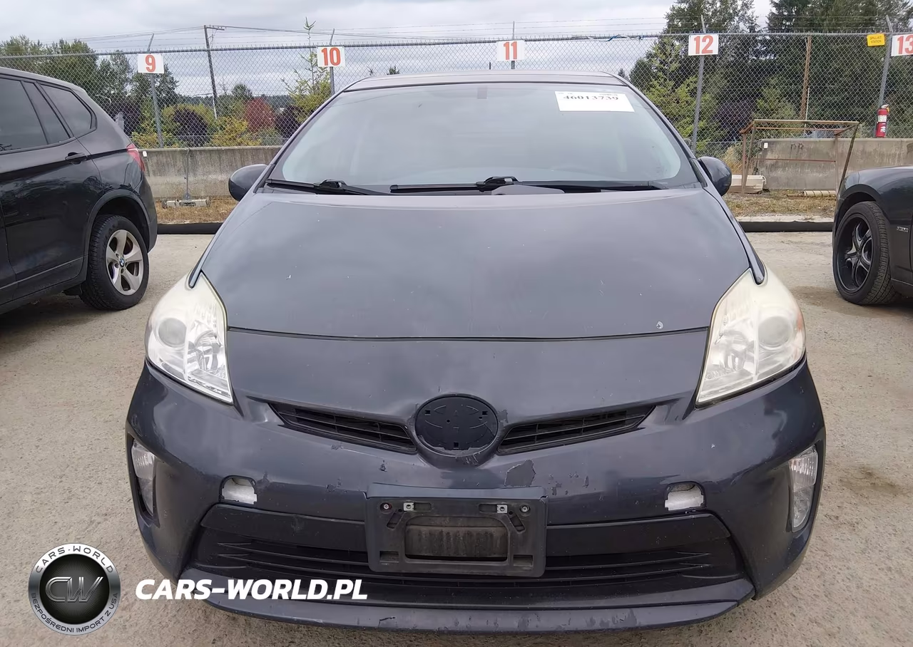 2014 Toyota Prius Three VIN:JTDKN3DU1E1798373 - 12