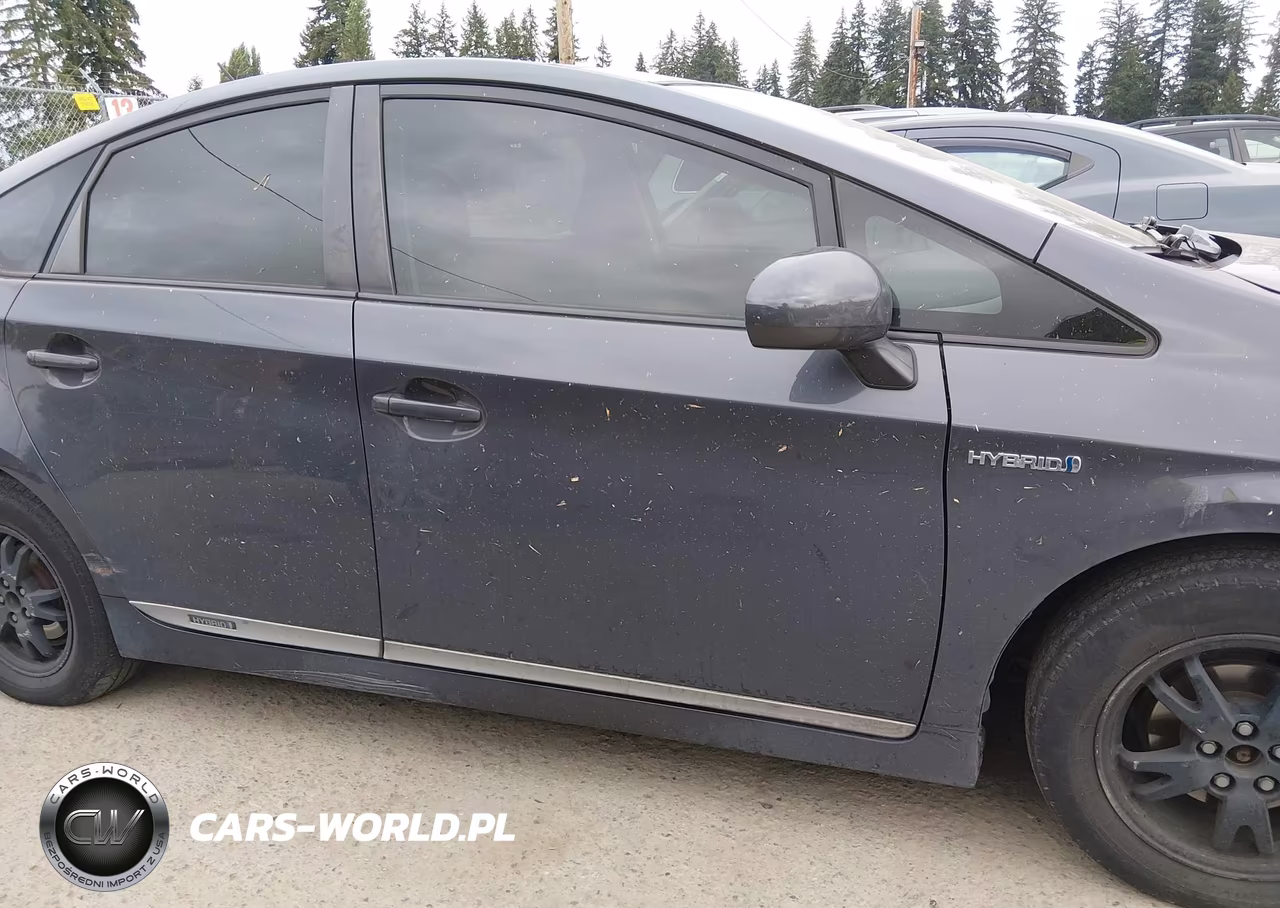 2014 Toyota Prius Three VIN:JTDKN3DU1E1798373 - 13