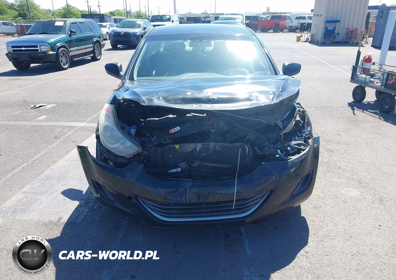 2013 Hyundai Elantra Gls VIN:5NPDH4AE4DH246411 - 6
