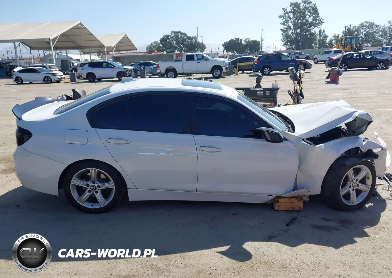 2015 BMW 3 Series 328I VIN:WBA3A5G56FNS91119 - 12