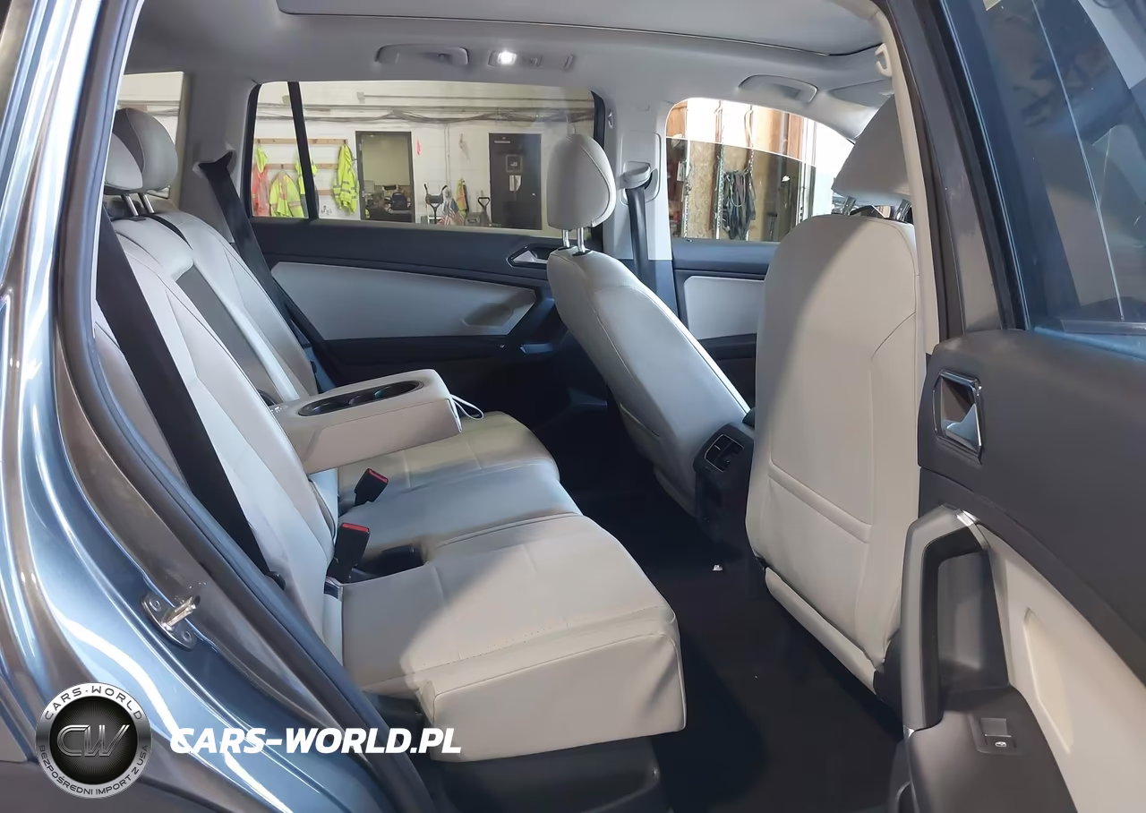 2018 Volkswagen Tiguan 2.0T Se-2.0T Sel VIN:3VV2B7AX0JM013077 - 8
