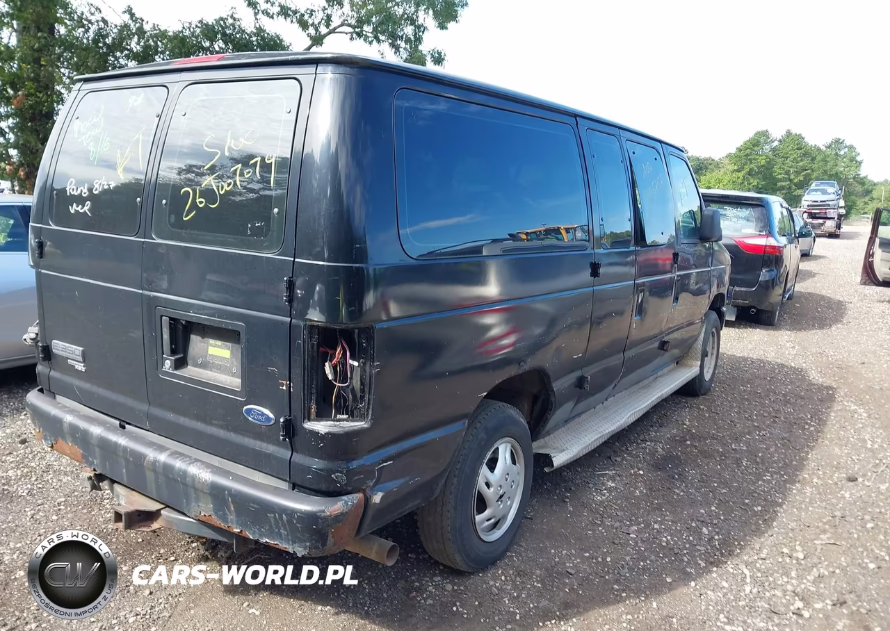 2008 Ford E-350 Super Duty Xl-Xlt VIN:1FBNE31L48DA79912 - 4