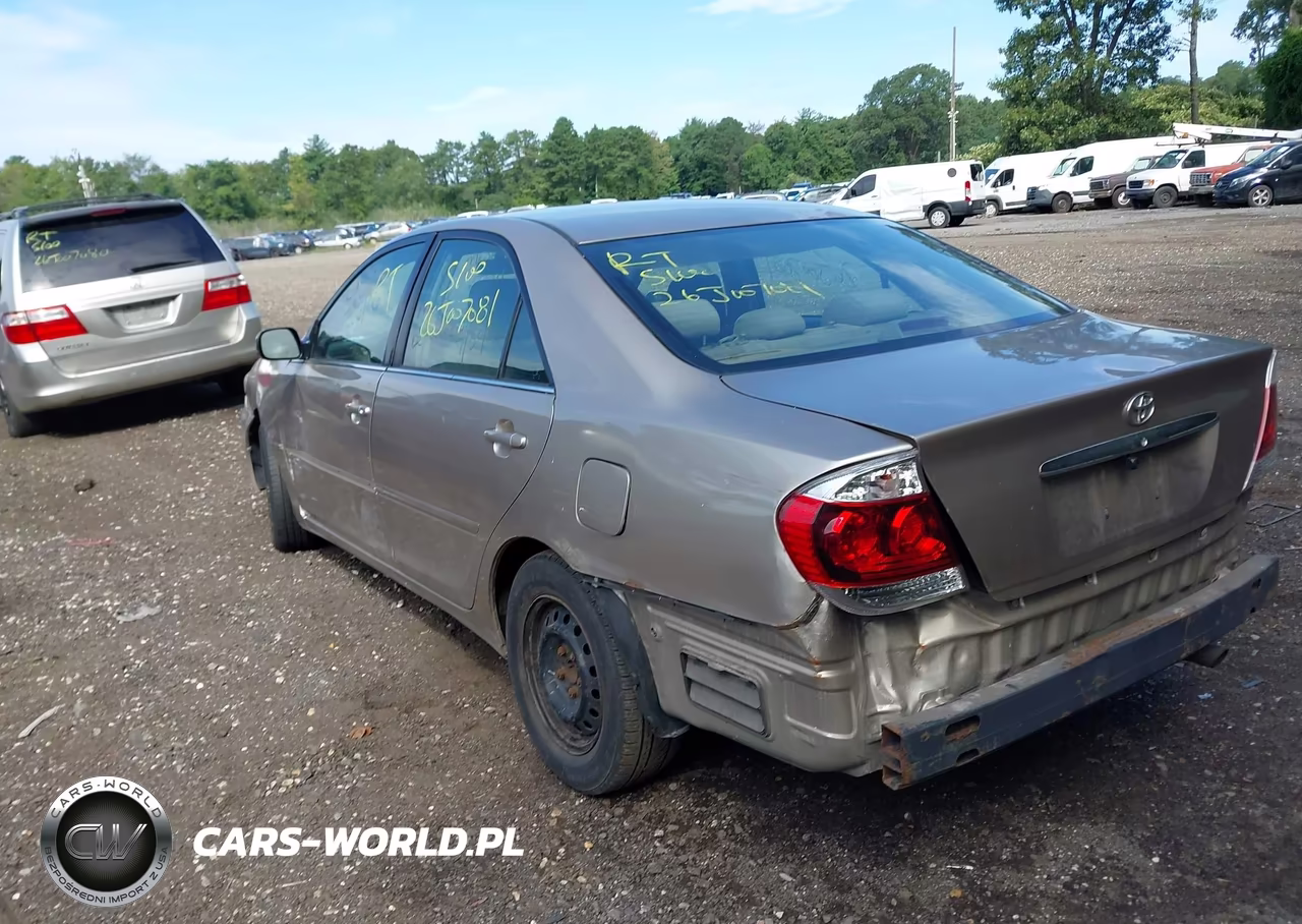 2005 Toyota Camry Le VIN:4T1BE32KX5U050524 - 3