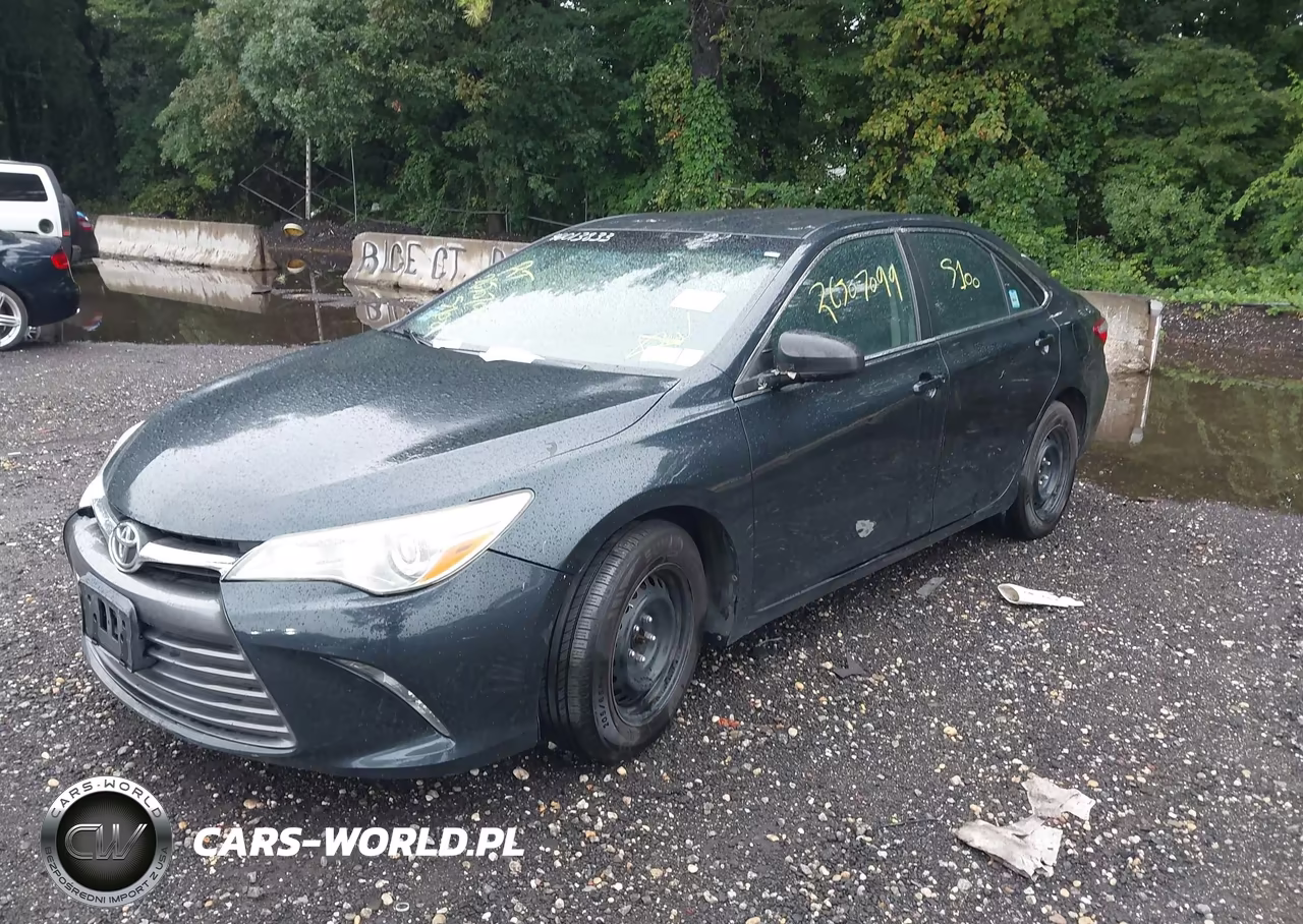 2015 Toyota Camry Le VIN:4T4BF1FK1FR484236 - 2