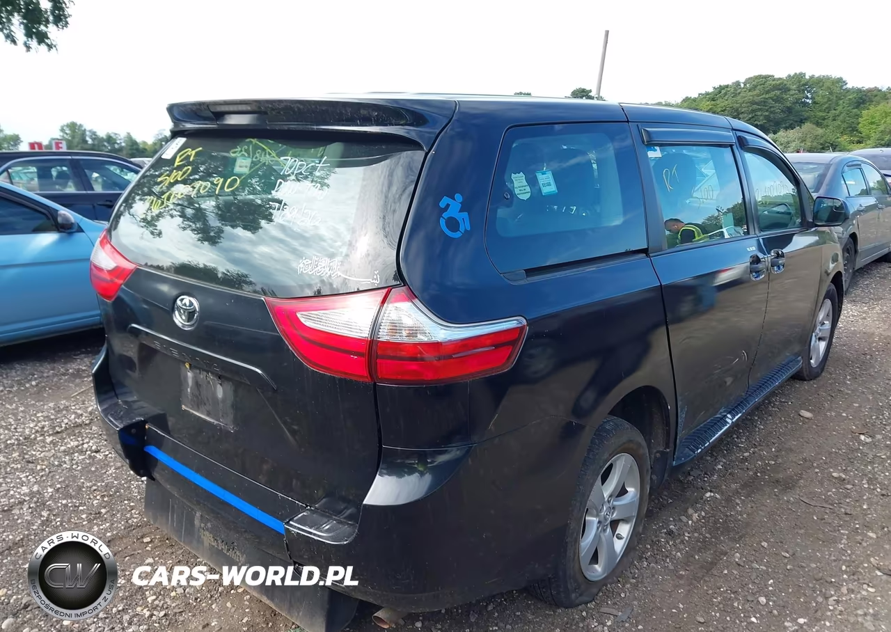 2016 Toyota Sienna L 7 Passenger VIN:5TDZK3DC9GS707452 - 4