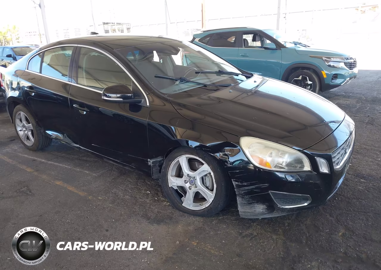2013 Volvo S60 T5 VIN:YV1612FSXD1225418 - 1
