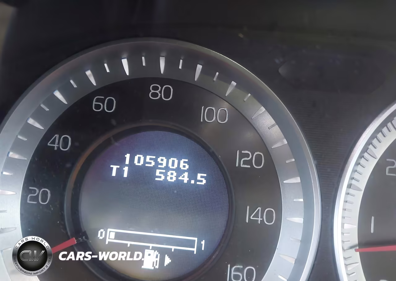 2013 Volvo S60 T5 VIN:YV1612FSXD1225418 - 15