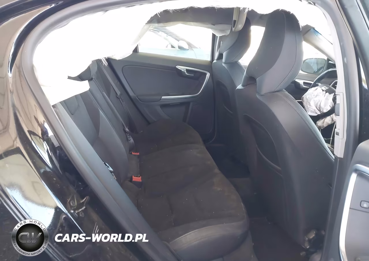 2013 Volvo S60 T5 VIN:YV1612FSXD1225418 - 8