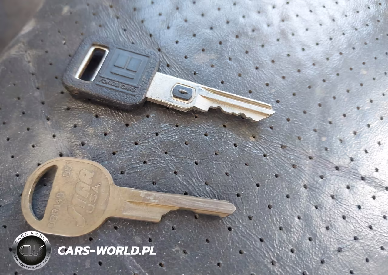 1987 Chevrolet Corvette VIN:1G1YY2181H5106122 - 11