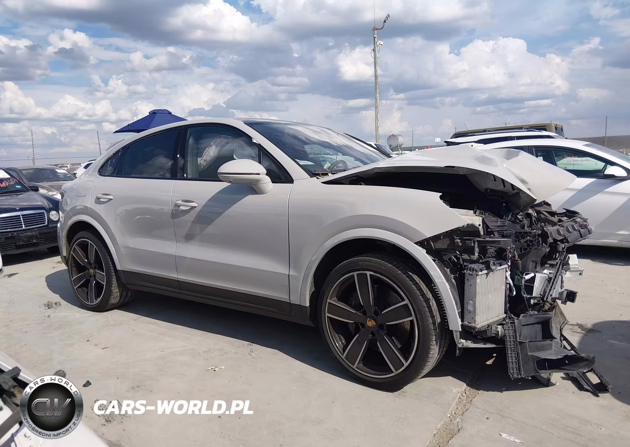 2023 Porsche Cayenne Coupe Platinum Edition VIN:WP1BA2AY8PDA24831 - 14