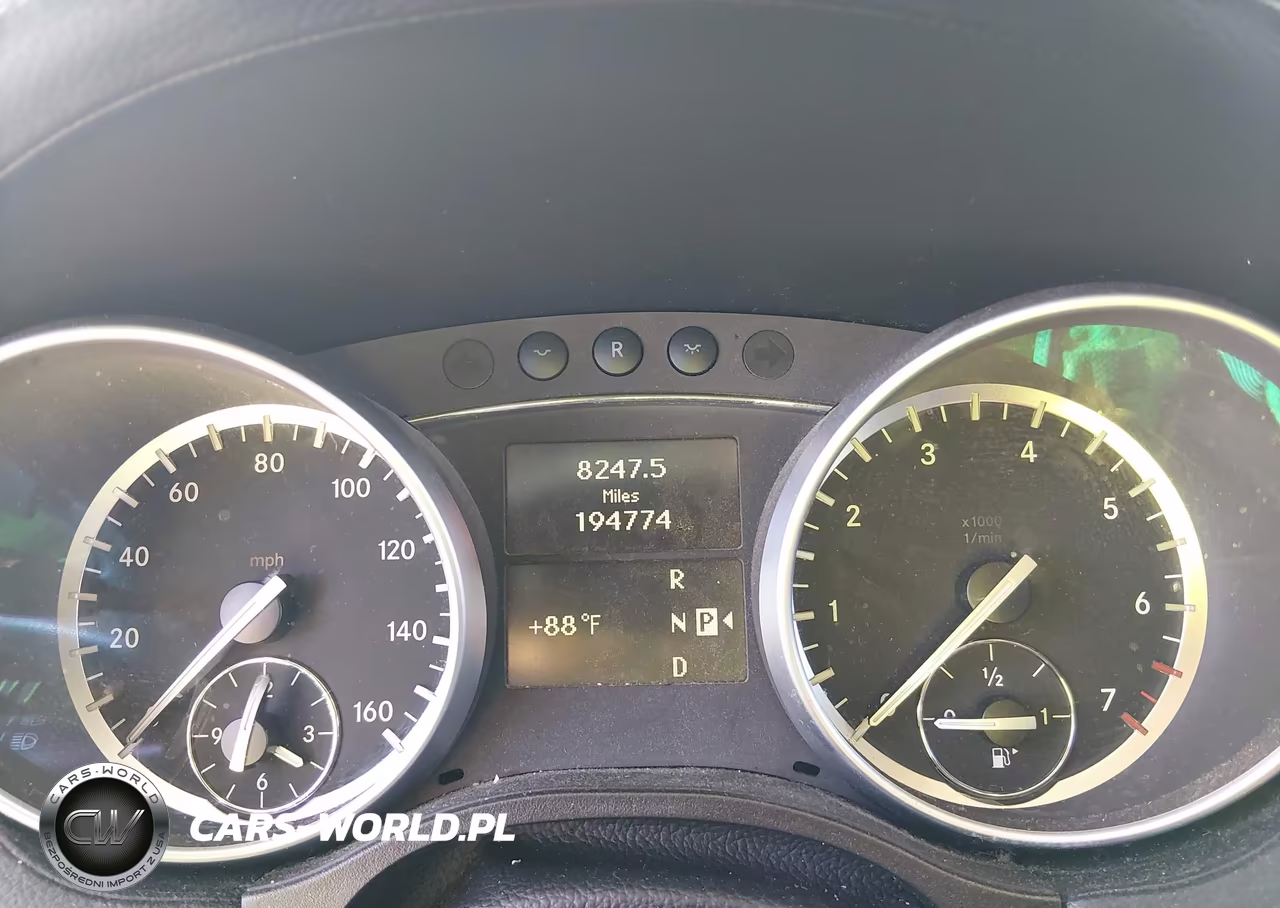 2010 Mercedes-Benz Gl Class VIN:4JGBF7BE6AA588082 - 7