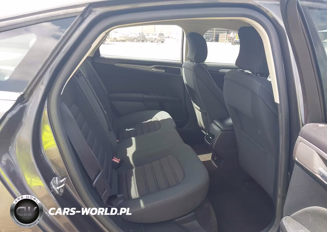 2019 Ford Fusion Hybrid Se VIN:3FA6P0LU8KR149575 - 8