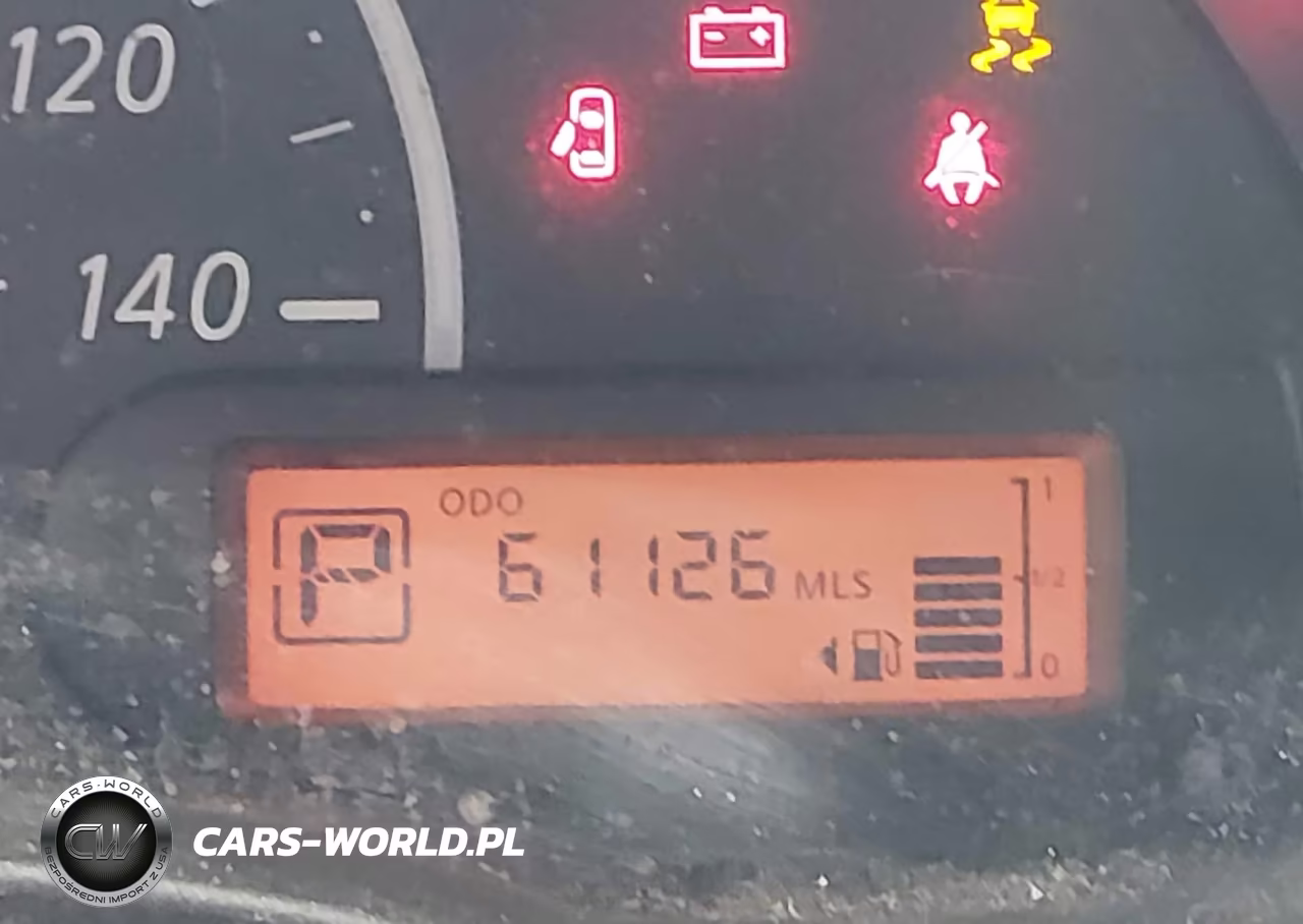 2018 Nissan Versa 1.6 S+ VIN:3N1CN7AP2JL828755 - 16